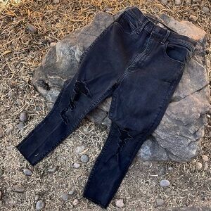 Abercrombie & Fitch Ultra High Rise Super Skinny Ankle jeans
